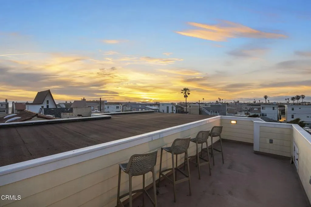 121 Los Angeles Avenue, Oxnard, California 93035 home-pic-3